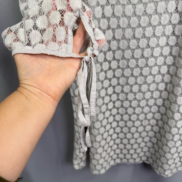 NWT Solitaire Gray Embroidered Boho Top Square Neckline 3/4 Tie Sleeves Size XL - Picture 3 of 12